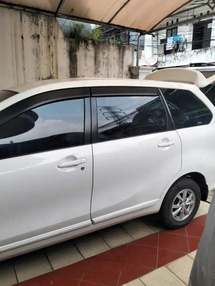 Toko khusus pasang kaca film mobil