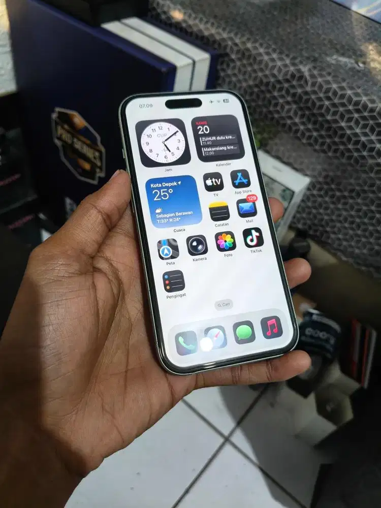 Iphone 15 basic Ibox