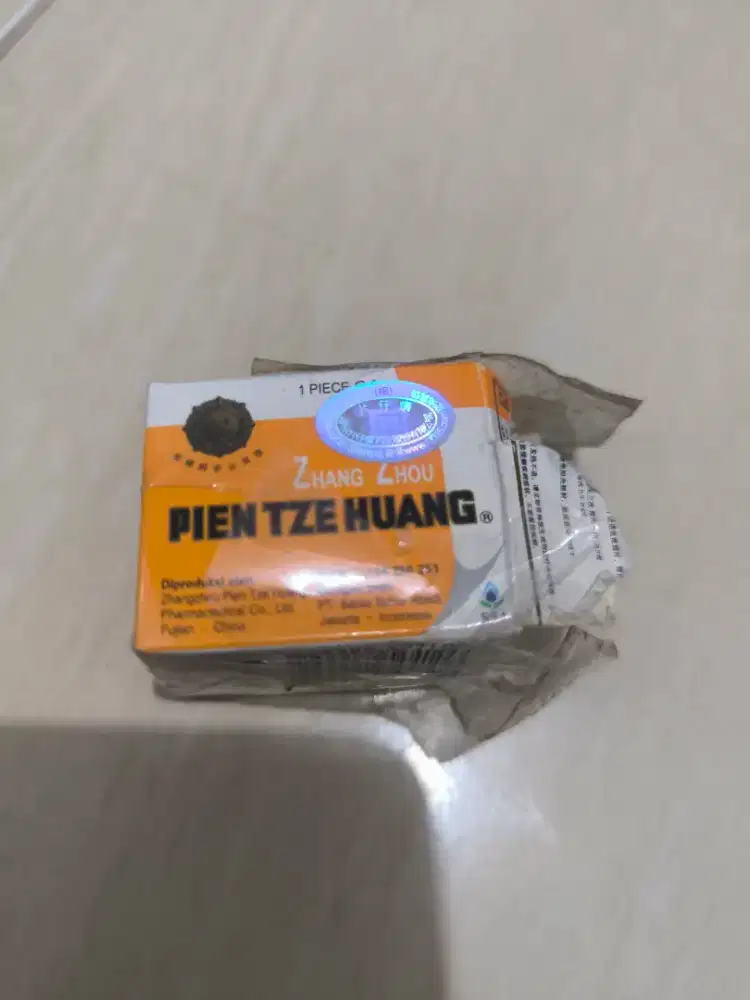 Pi tze huang ( hanya kemasan luar Rusak)