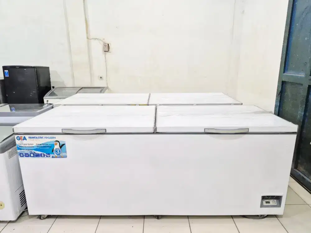 FREEZER GEA 1200L ORI SIAP PAKAI