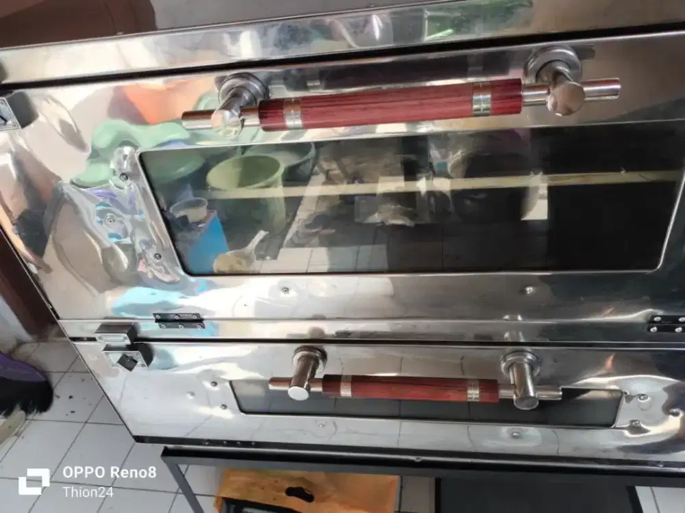 Oven Gas 2 tingkat api atas bawah second