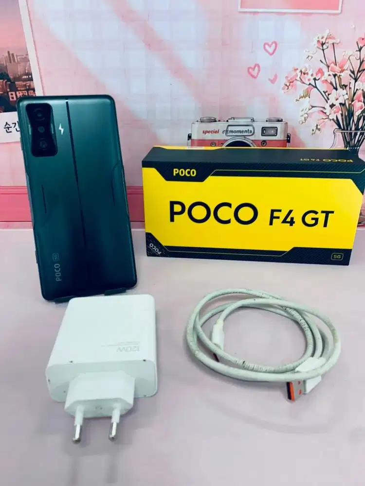 Poco F4 GT 5G ram 12/256