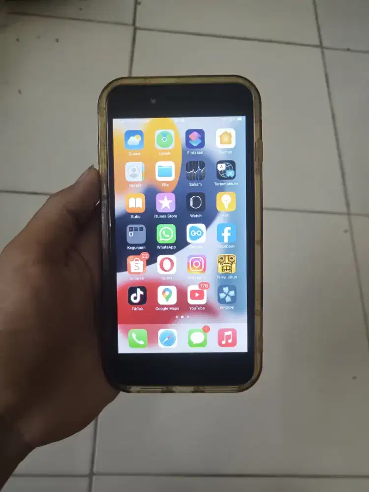 iPhone 7 plus 128gb WiFi only