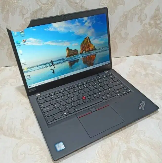LENOVO THINKPAD X390 i3-8 RAM 4GB SSD 256GB BERGARANSI *CCS