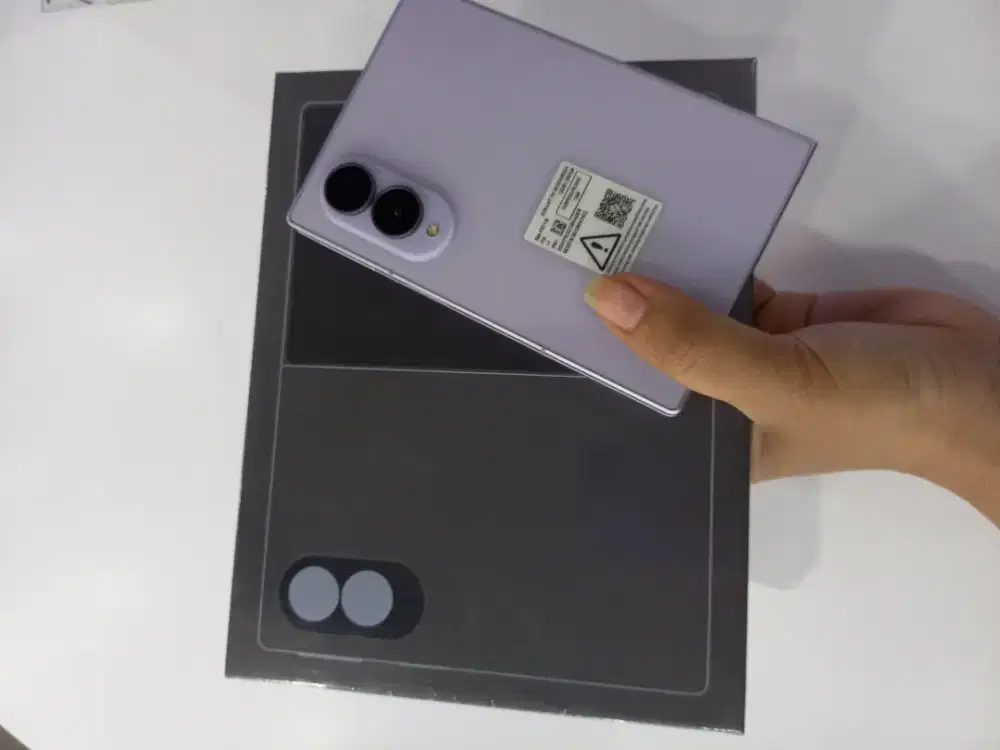 SAMSUNG ZFOLD 8 512 READY STOK LIMITED