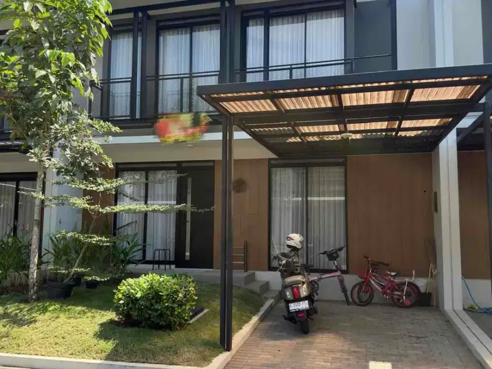 Rumah Kota Baru Parahyangan