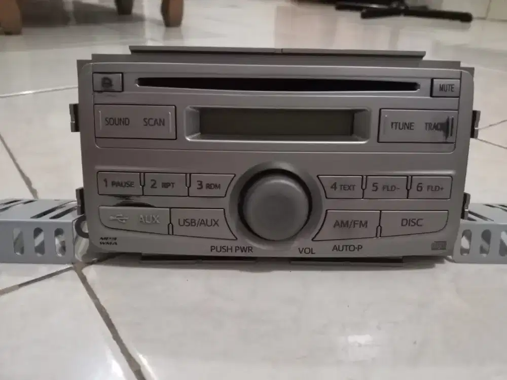 Head unit Agya Ayla /tape mobil original