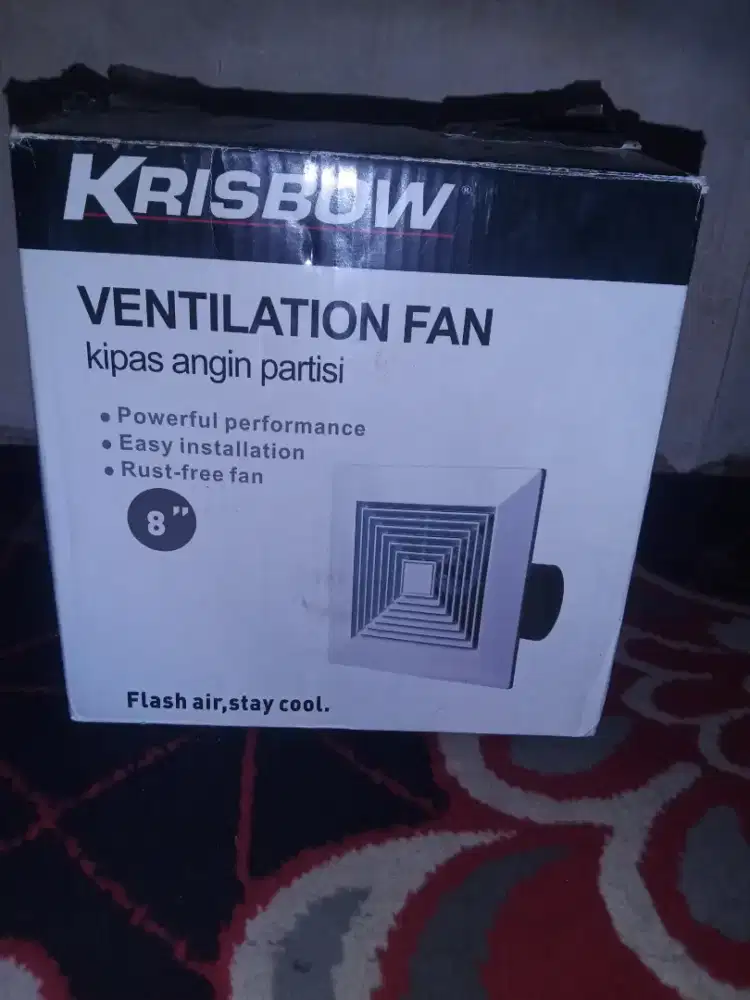 Jual cepat , kipas angin partisi ( Exhaust) 8  ada lampu LED