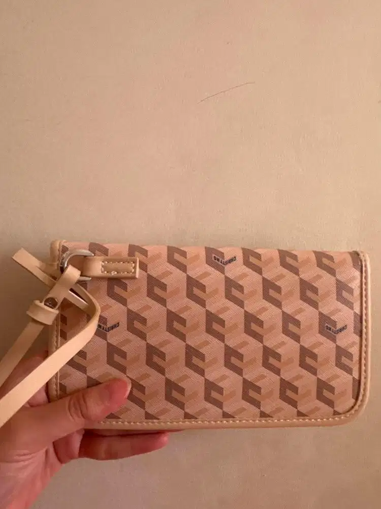 Goyard envelope clutch/ wallet ori