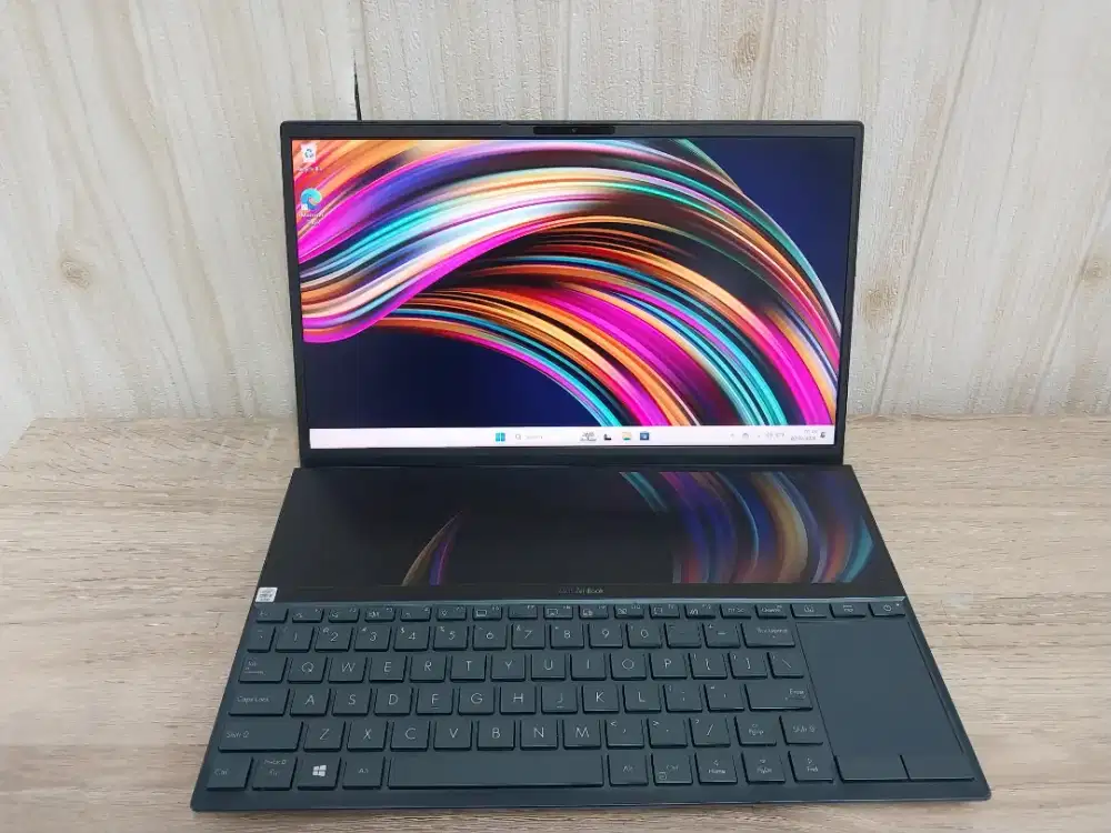 ASUS Zenbook Duo/intel core i5-1021OU/Ram 8 GB/SSD 512 GB