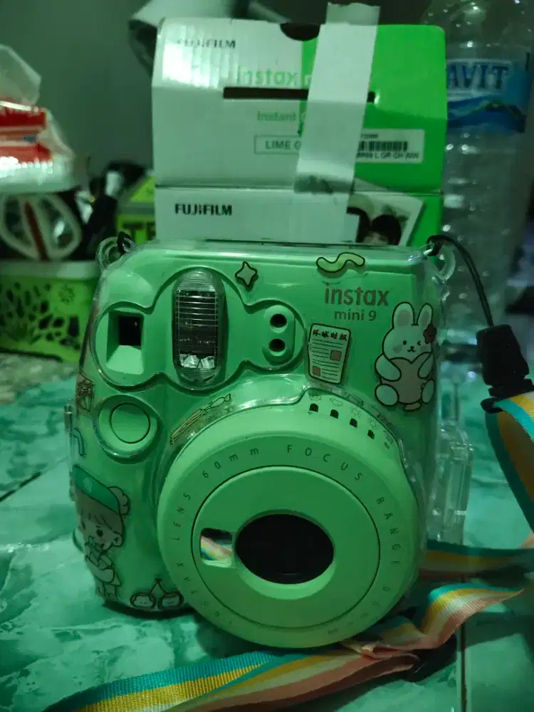 Kamera Polaroid Instax Mini 9 Like New