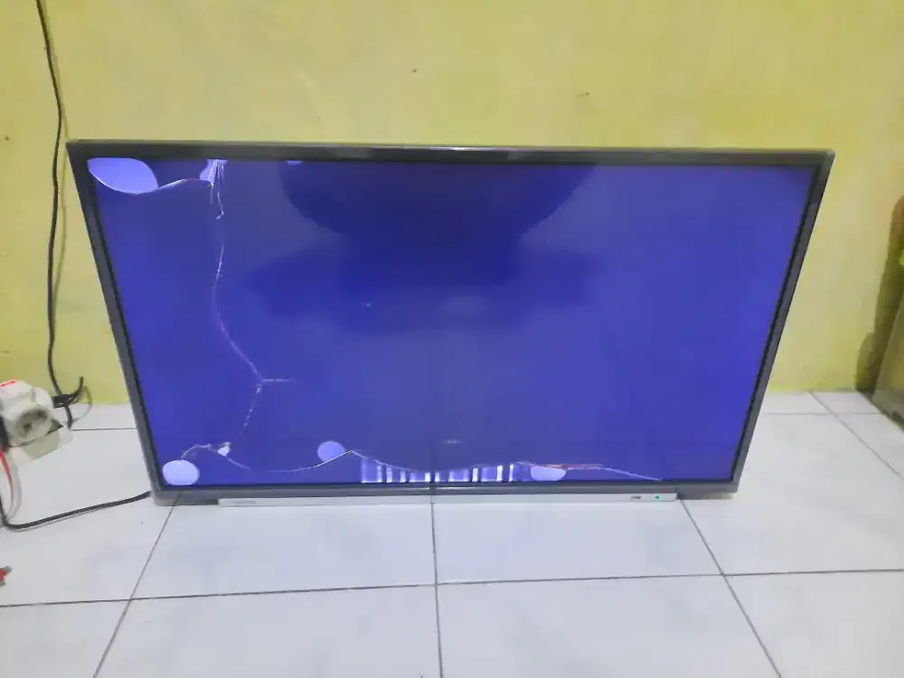 Tv led toshiba 32L5995 minusan
