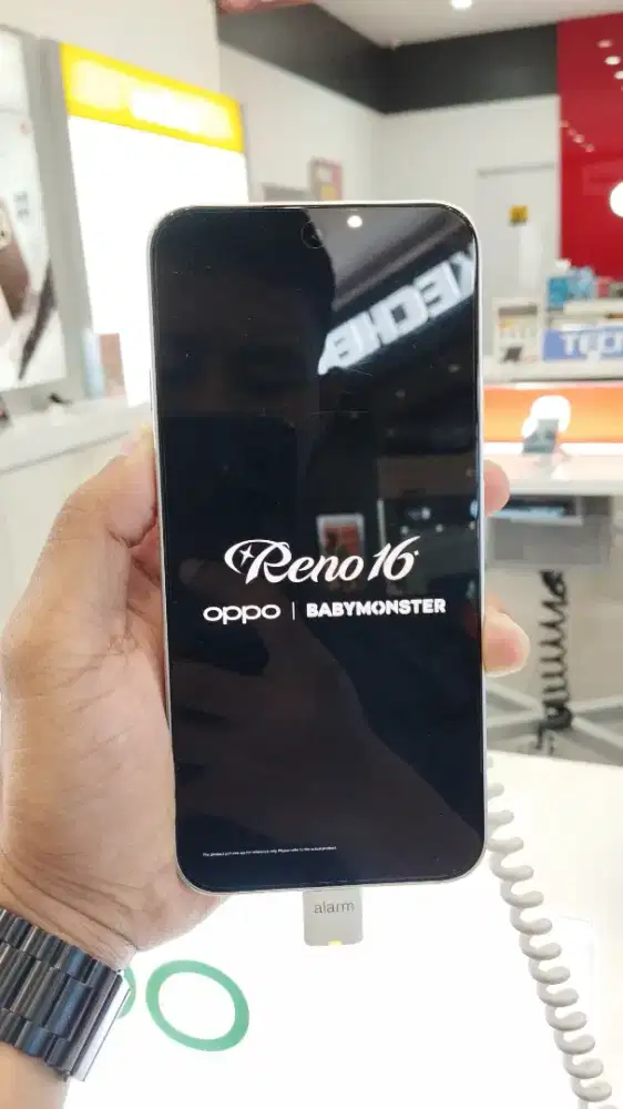 KREDIT OPPO Reno 16F RAM 8/128GB | Indodana Bunga 0% & Free cicilan 2x