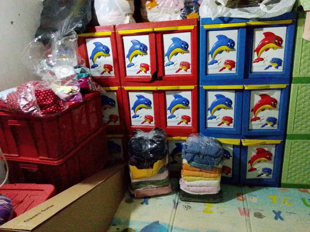 Lemari baju plastik 3susun