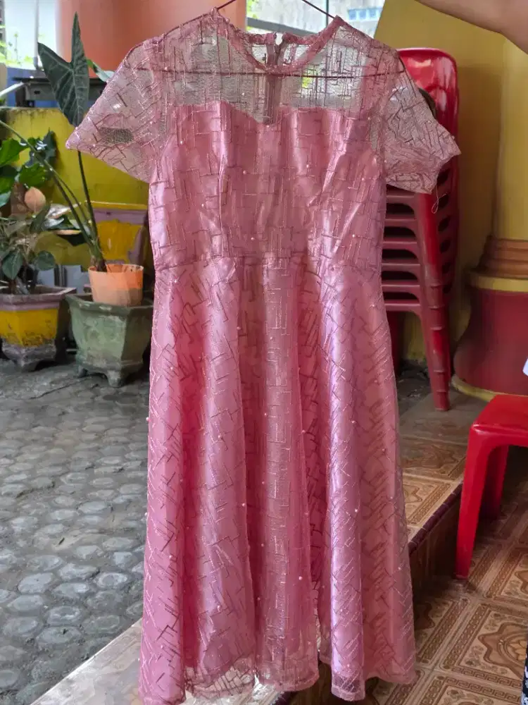 DIJUAL DRESS PESTA PINK