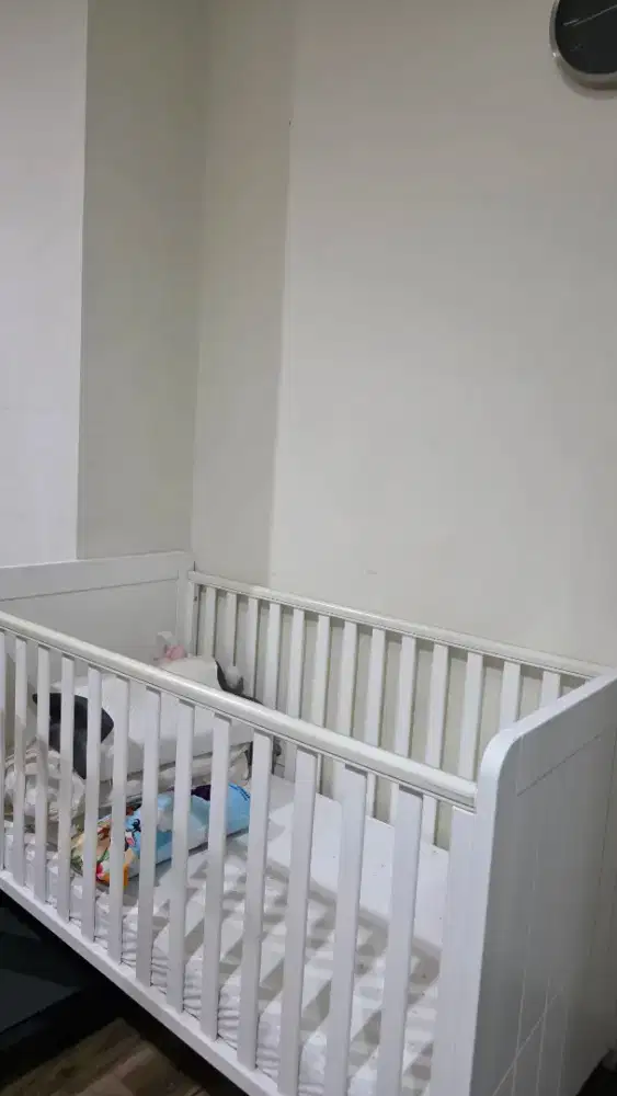 Baby Box Tempat Tidur Baby MOTHERCARE