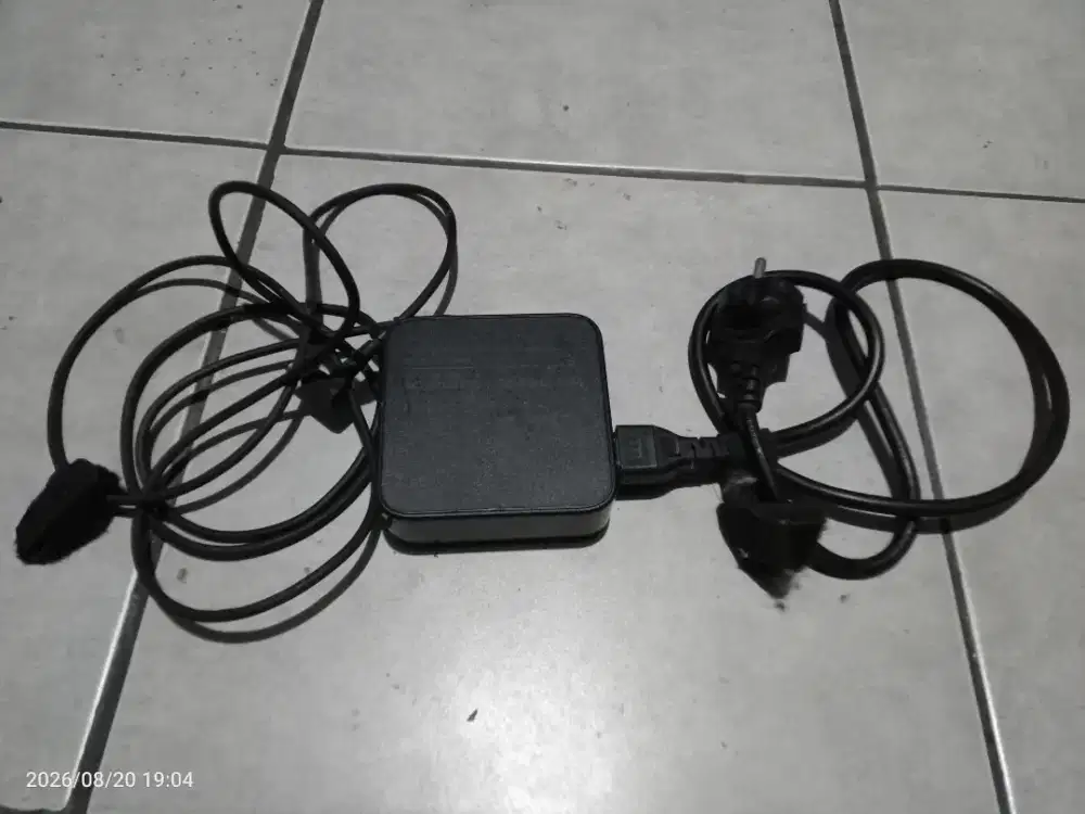 Casan Laptop ASUS (AC ADAPTER)