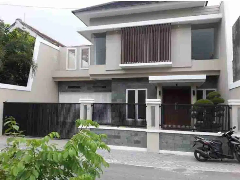Rumah Di Sekitar Kebayoran Baru Jakarta Selatan