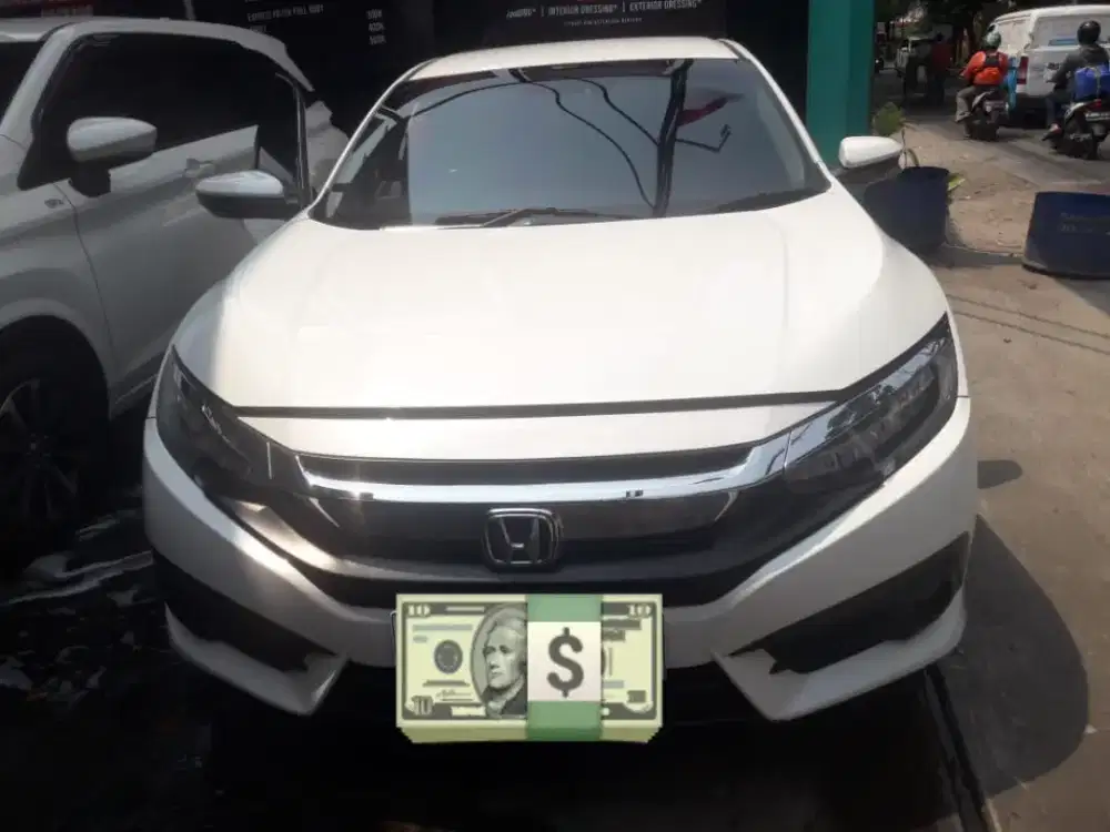 Jual honda civic nik 2018 es 1500 mulus