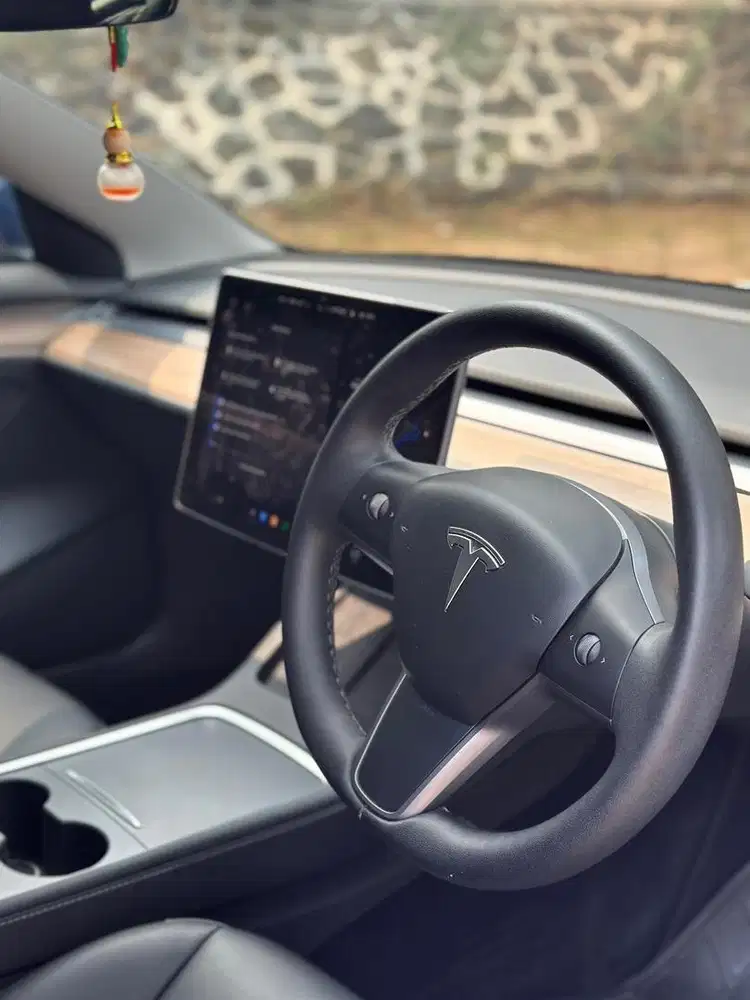 Tesla Model 3 Standard Plus 2024/2023 CASH Frost Blue Metalik Jual CPT