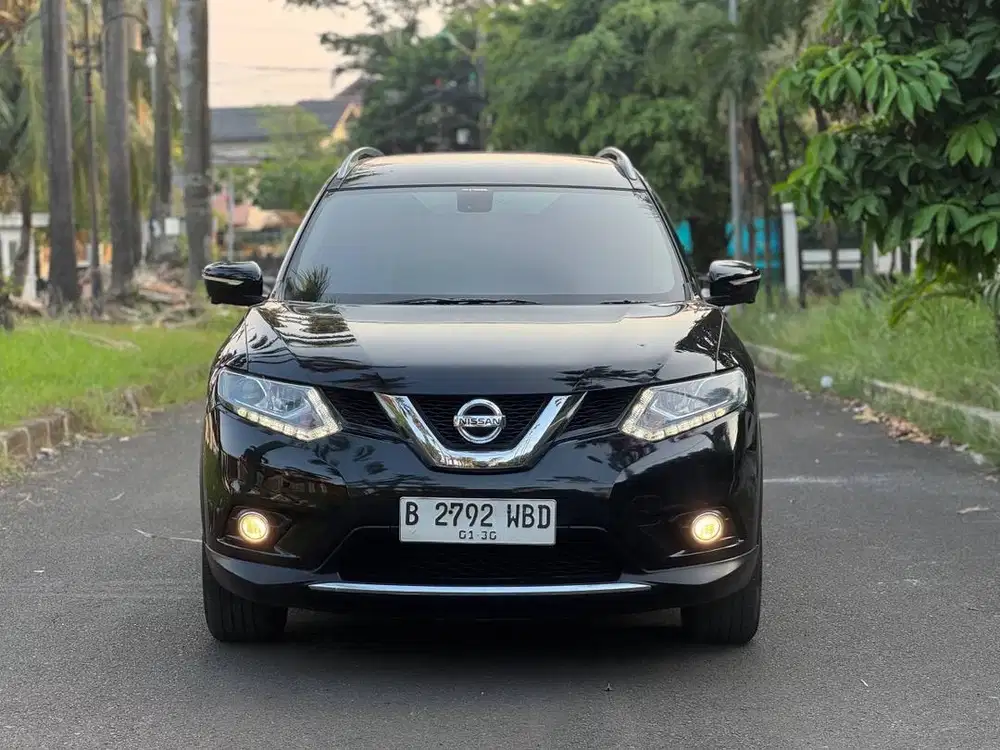 NISSAN XTRAIL 2.5 AT 2024 HITAM TERMURAH!