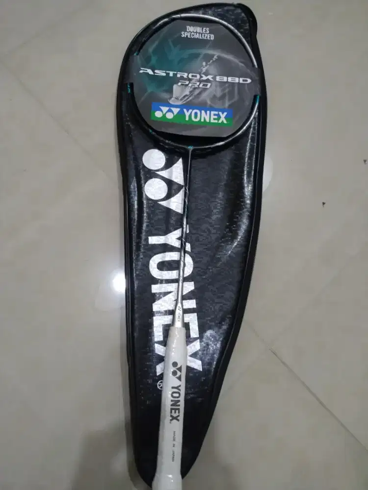 Raket badminton yonex astrox 88D Pro 4U Original