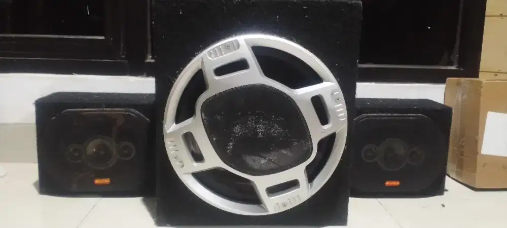 Sub Woofer Merk Boston