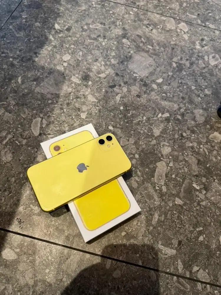 Iphone 11 128gb siapa mau aja