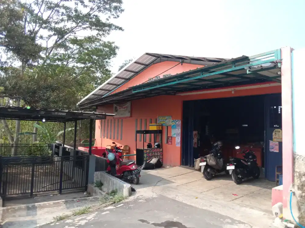 Bangunan Serbaguna 316m² SHM Cocok Tempat Usaha/Gudang Cilimus