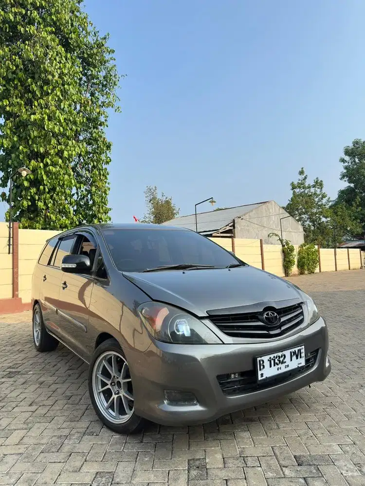Toyota Kijang Innova 2.5 G 2011 Diesel Matic
