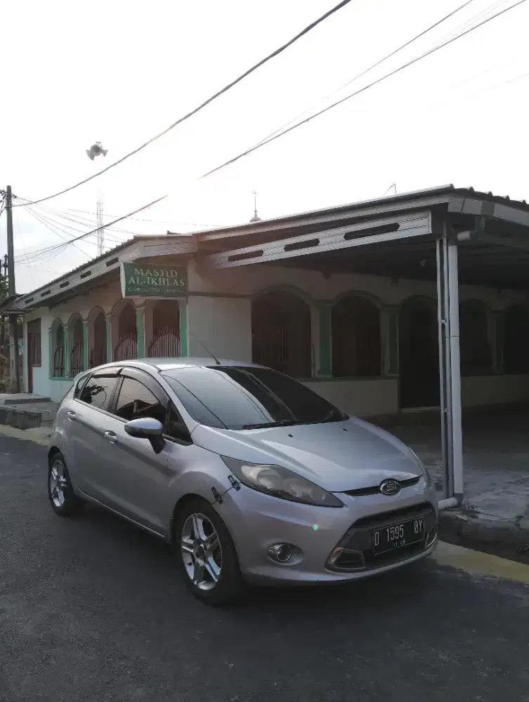 Ford Fiesta S 1.6 AT 2011
Mesin dan kaki2 aman