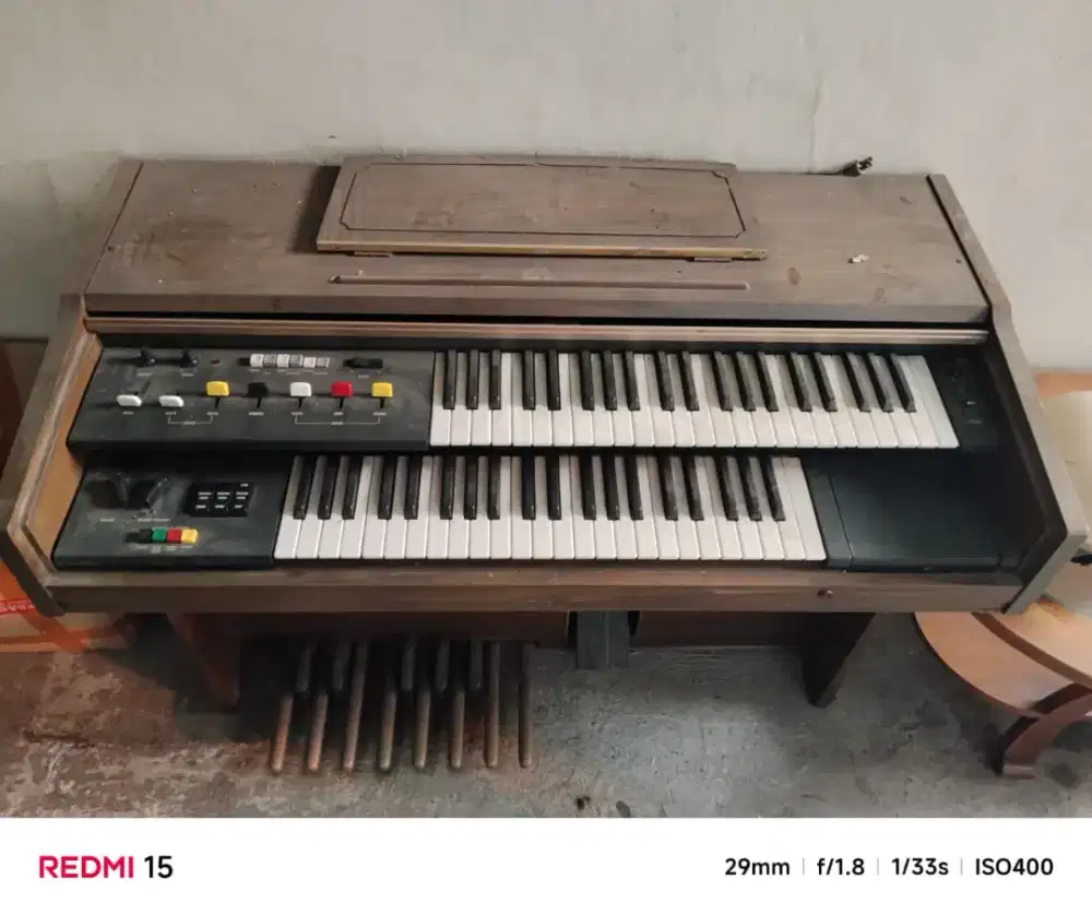 jual Yamaha Electone B-4C, sebuah model organ elektrik