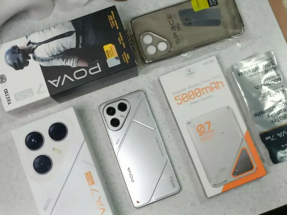 Tecno Pova 7 5g
 
Ram 8/256