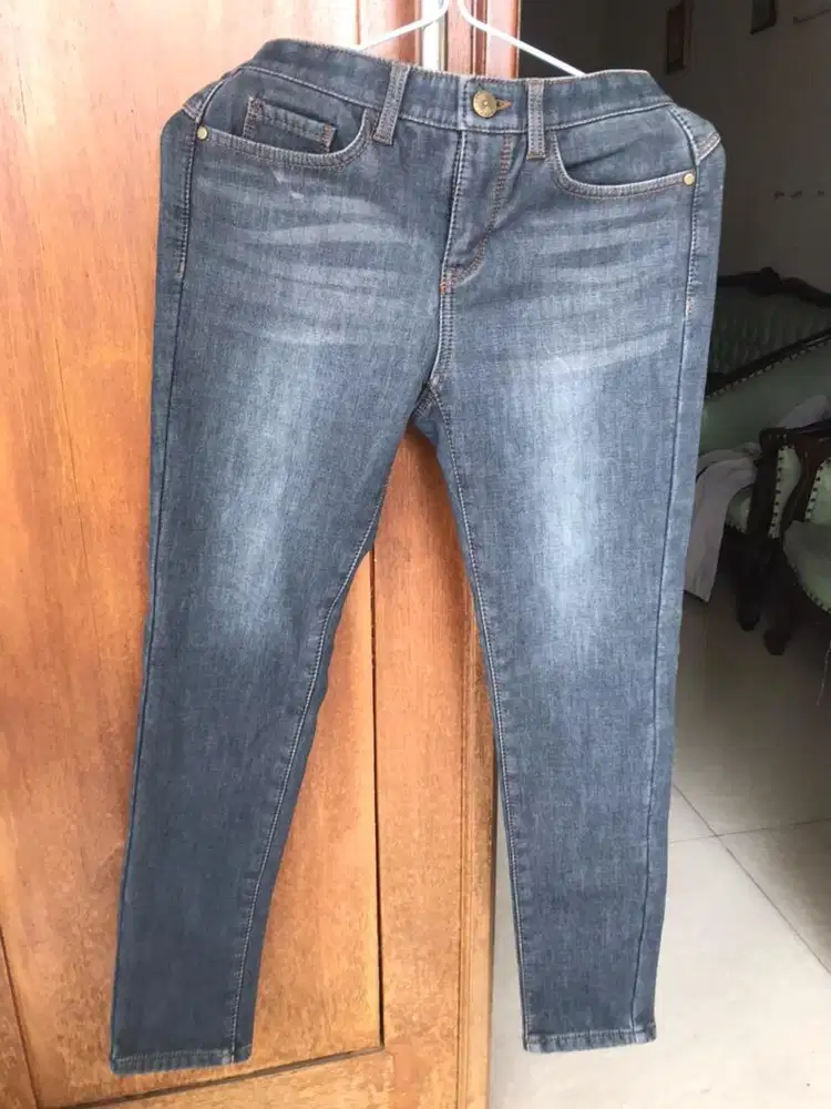 PAKETAN JEANS size 27-28-29