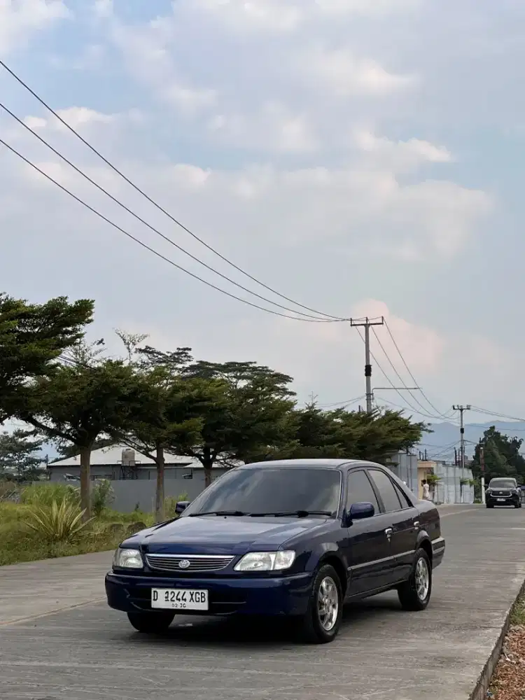 Toyota Soluna GLI Manual 2002