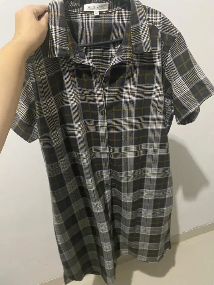 Dres white mode preloved