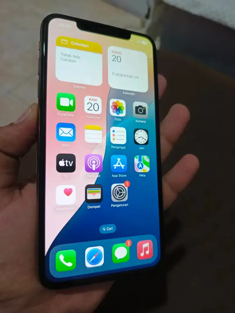 Iphone Xs max 64 GB