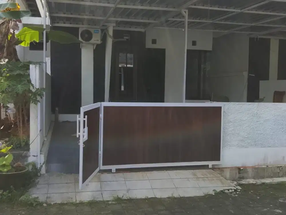 Disewakan rumah murah bagus di The Royal Griya Loka Tabanan Bali siaphuni minimalis modern