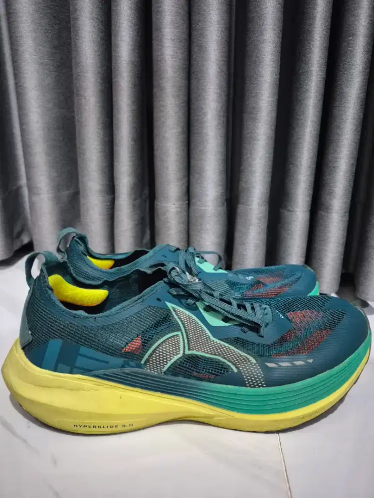 Sepatu Running Ortuseight