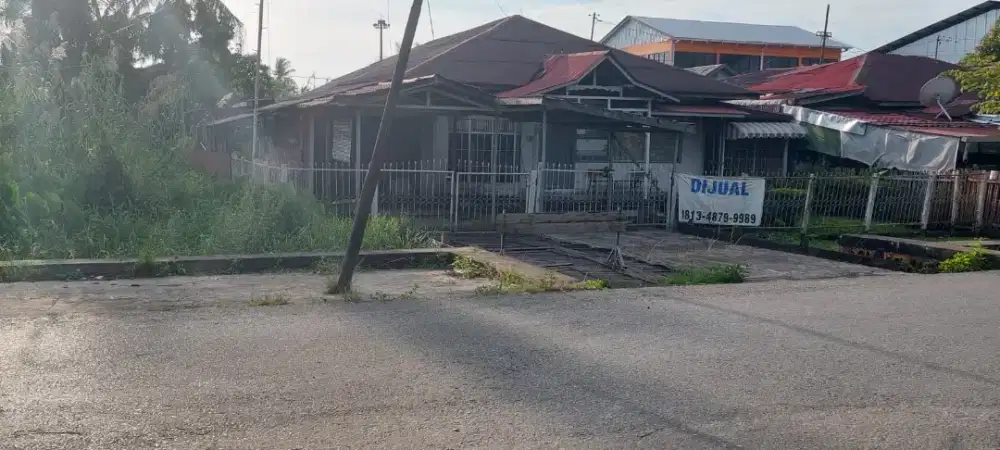 Jual tanah dan rumah