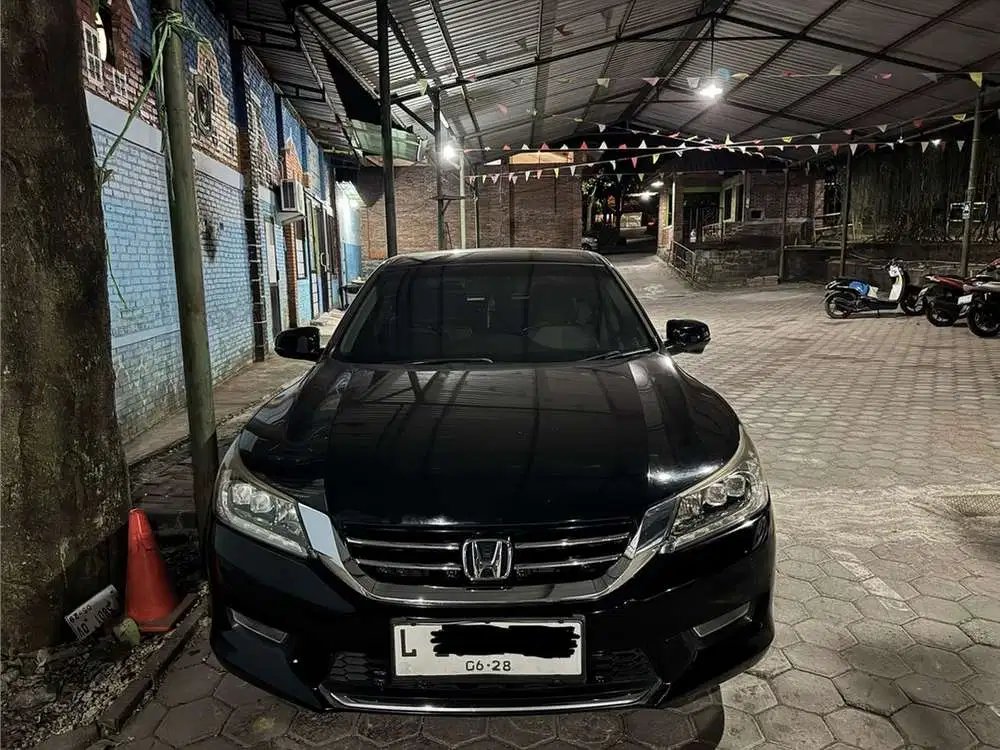 Honda Accord 2013 Bensin