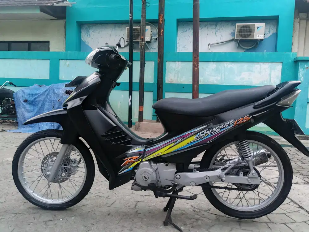 Suzuki Shogun 125 CC 2005 stater tokcer halus mulus terawat