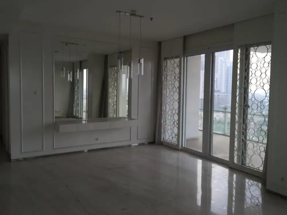 Nirvana Kemang 303m2 harga miring private lift