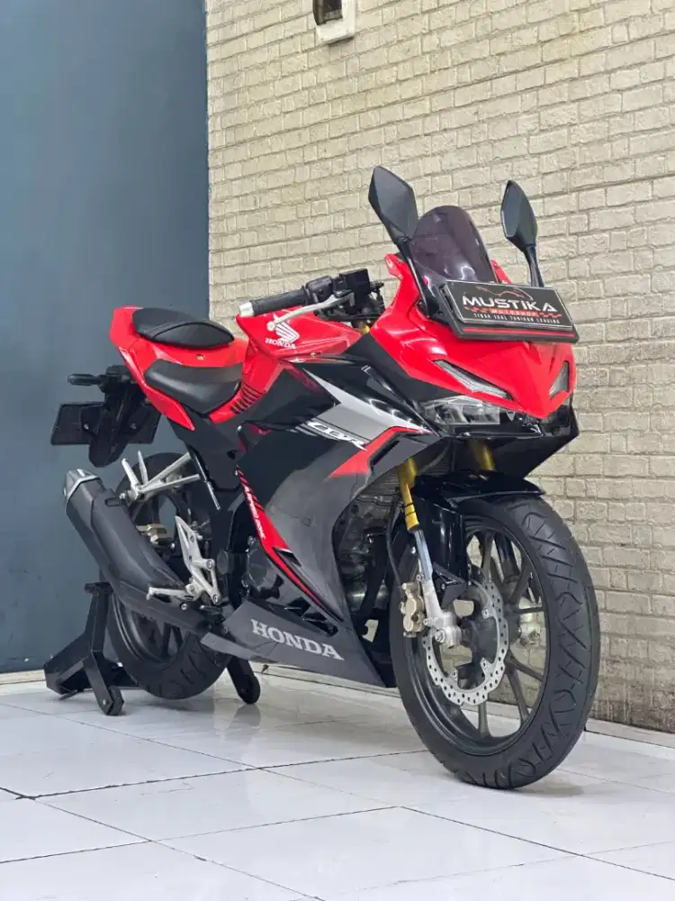 READY‼️ HONDA CBR 150 TH 2022NOPOL N LOW KM. PROMO‼️ DP MULAI 1jt an
