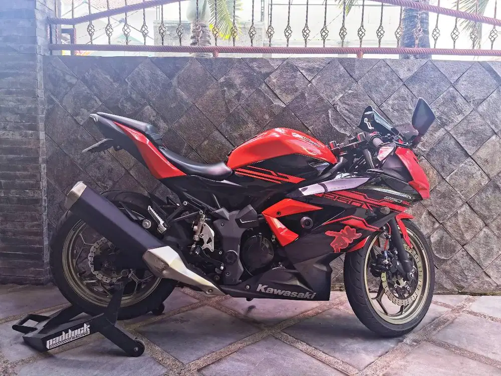 Jual Cepat Kawasaki Ninja 250 SL - 2016 Surat Lengkap -Bandung
