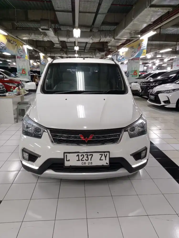 WULING CONFERO S LUX 1.5 MT 2018 PUTIH