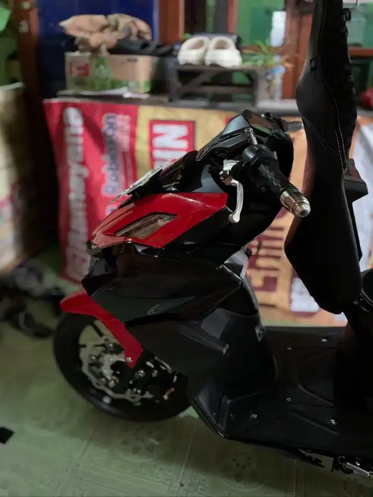 Vario 160 2022 cbs Joss