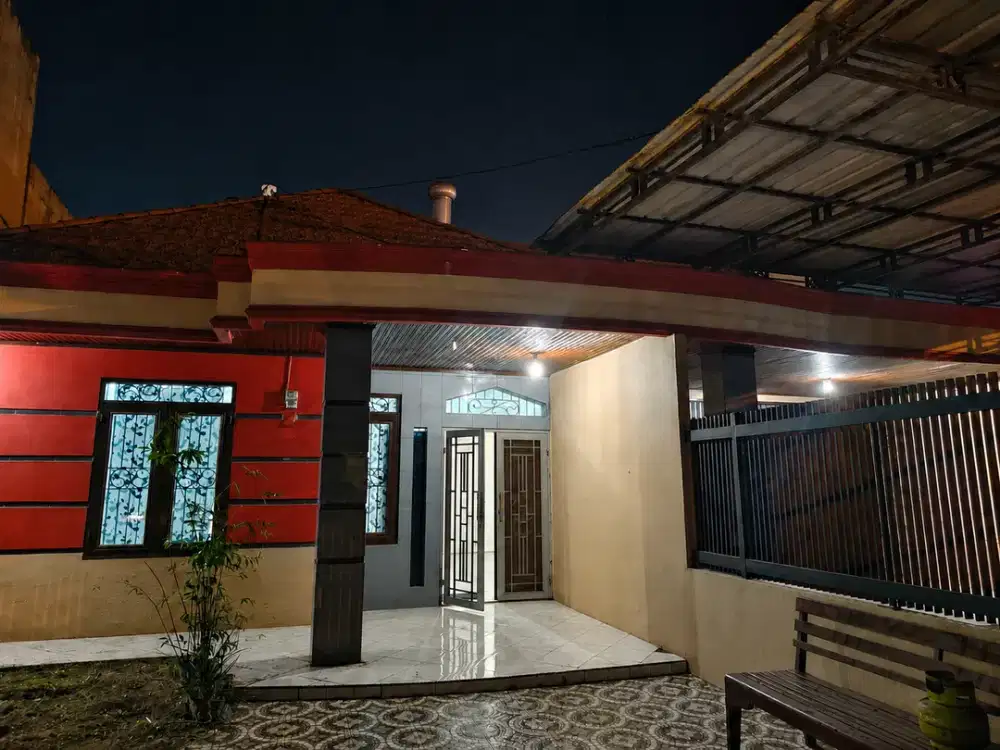 Rumah 1 Tingkat SHM di Jl. Bakti Luhur Medan dengan Banyak Kamar