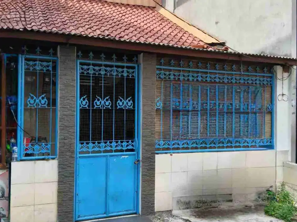 DIJUAL RUMAH HOOK STRATEGIS – POTENSIAL UNTUK USAHA di Jl. Kartini, Sawah Besar, Jakarta Pusat.