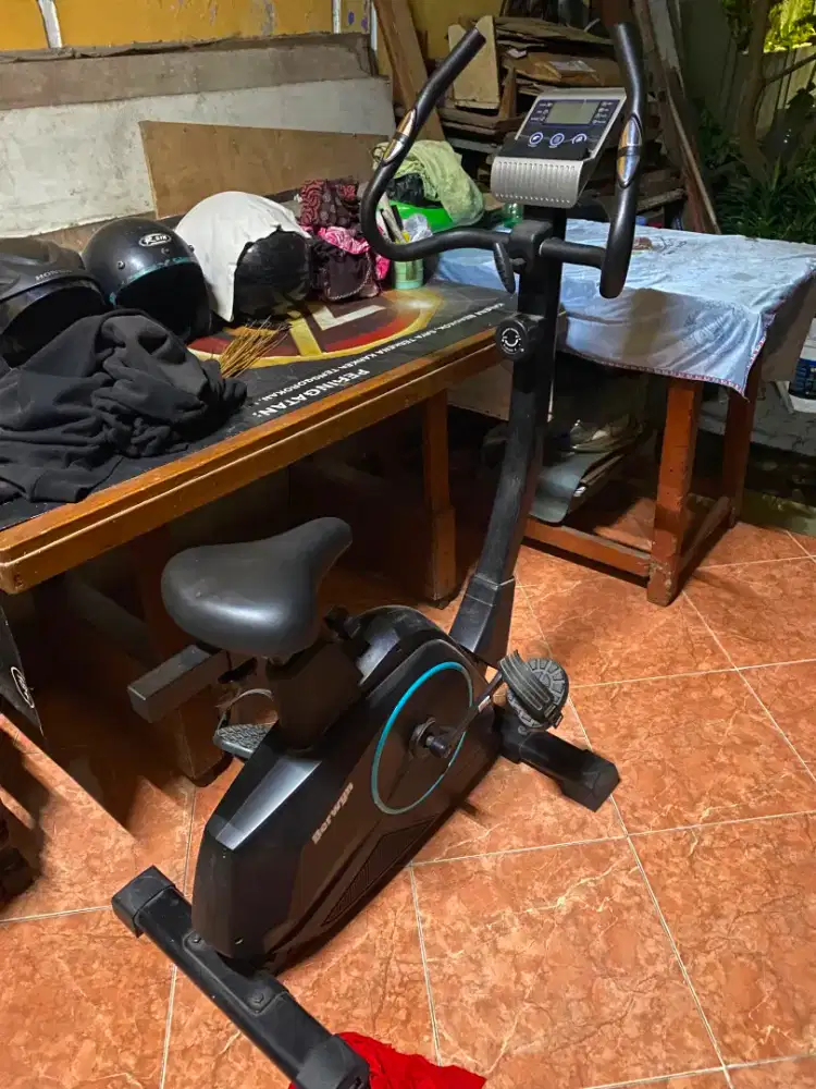 Sepeda statis Berwyn -bekas bagus semua